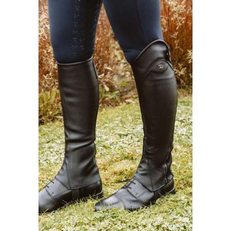 Dyon Short Boots Front Laces