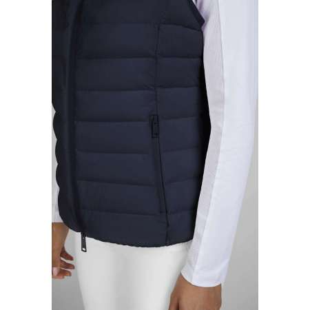 7002 Athleisure Mouwloze Jas - ZOMER25