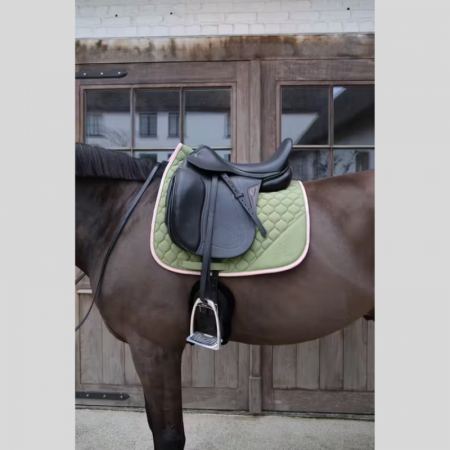 Tapis de Selle Sofshell Onion Quilt Dressage