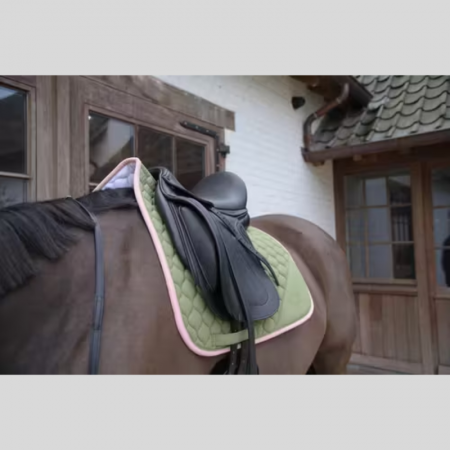 Tapis de Selle Sofshell Onion Quilt Dressage