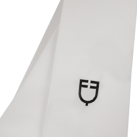 Cravate de compétition avec logo brodé