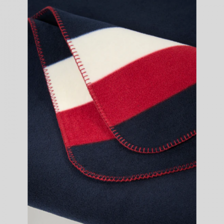 Hillsdale TH Fleece Rug Square