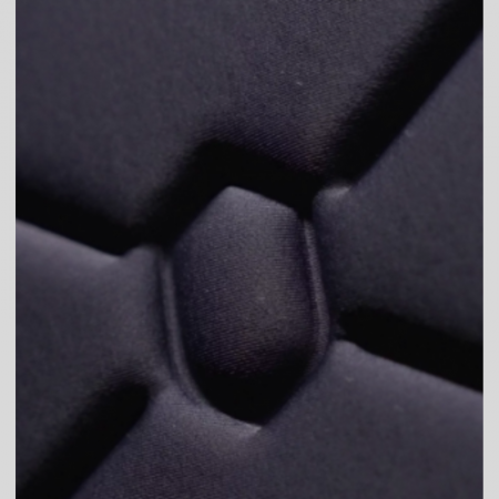 Tapis de selle SpinShield Brodé