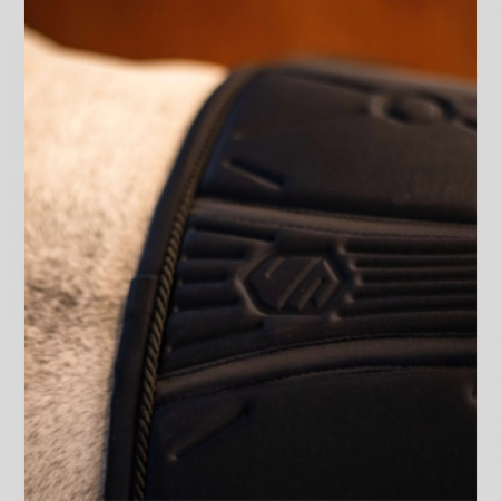 Samshield Spineshield Embroidery Saddle Pad
