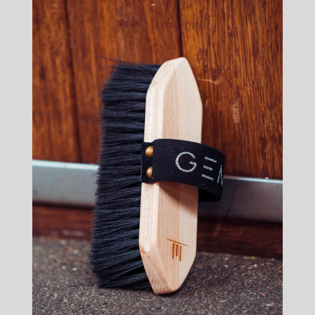 Brosse Poils Longs GEM Equitation