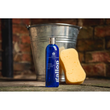 Carr & Day & Martin Gallop® Grey Horses Shampoo