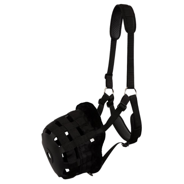 BR Artificial Fur Grazing Muzzle