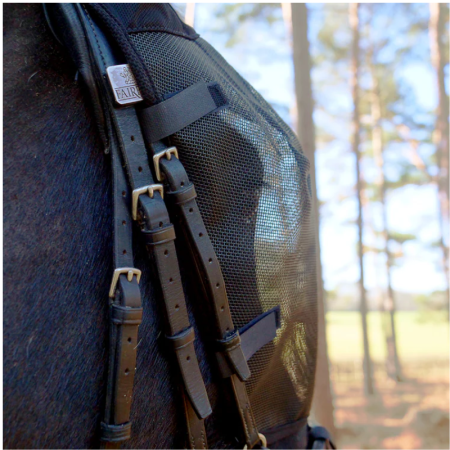 Equilibrium Net Relief Riding Mask avec oreilles