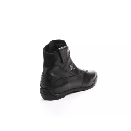 Boots Liberty +