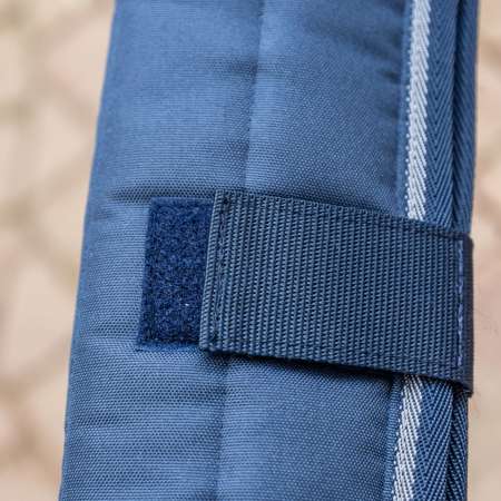 Hoofdbbeschermer voor stal frame