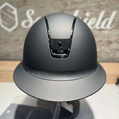 Le casque Miss Shield 2.0 Matt Blazon Crystal Fabric